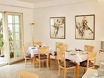 Hornung 3* Darmstadt